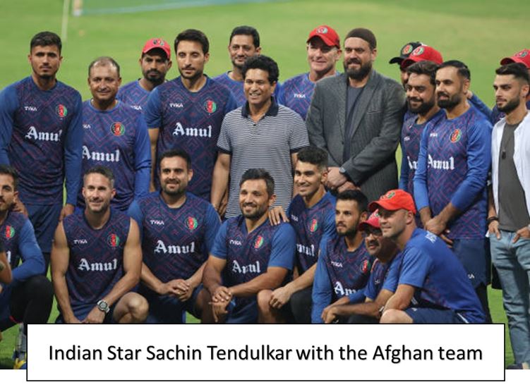 indian star sachin tendulkar with afghan team